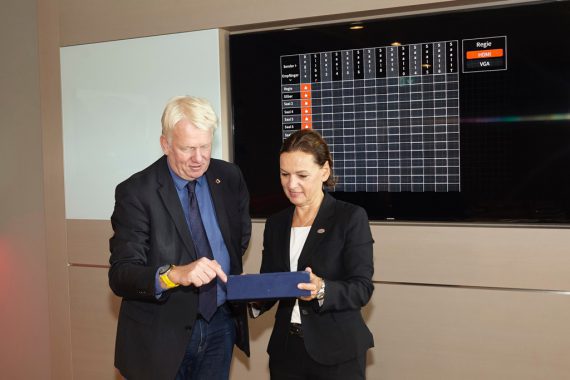 Dortmunds Oberbürgermeister Ullrich Sierau und Sabine Loos, Hauptgeschäftsführerin der Westfalenhallen Dortmund GmbH