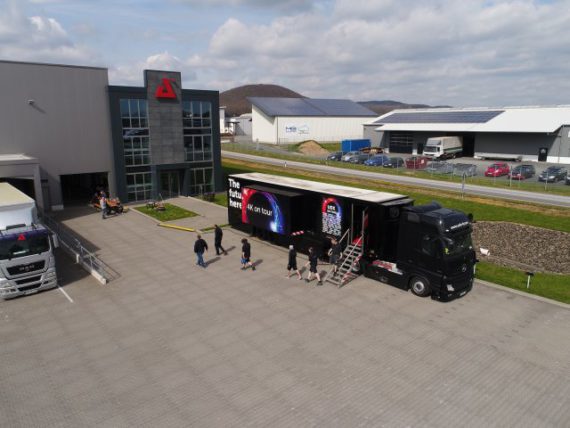 Barco UDX 4K Truck bei AED RENT in Bannberscheid