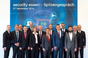 Teilnehmer des Gesprächs