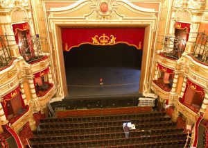 Umbau des ATG Theater