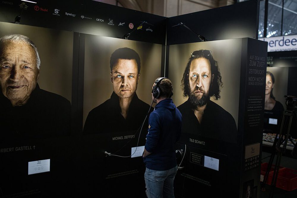 Ausstellung Faces behind the voices