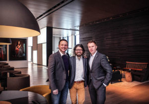 Peter Horn (Conference Manager Roomers Hotel), Daniel Schuch (Leiter Vertrieb & Marketing PINK Event Service), Thomas Feig (Resident Manager Roomers Hotel) vlnr