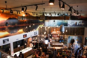 Im Inneren des rund 3.200 Quadratmeter großen Gebäudes sorgen ETC-Scheinwerfer für eine eindrucksvolle Beleuchtung.