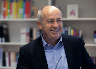 Ulrich Roth, Geschäftsführer follow red