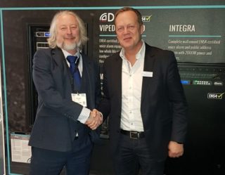 Neil Voce (ASL) rechts - Christoph Keller (Audio Pro Heilbronn)