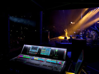 Allen & Heath dLive