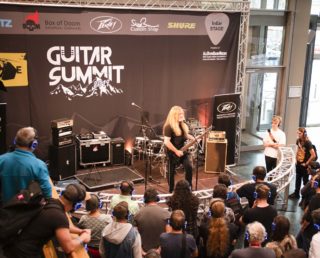 Guitar Summit 2019 Silent Stage - PINK Event Service
