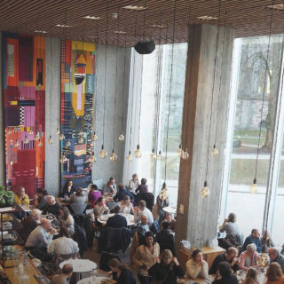 Bose RoomMatch im Restaurant