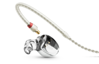 Kopfhörer und Kabel