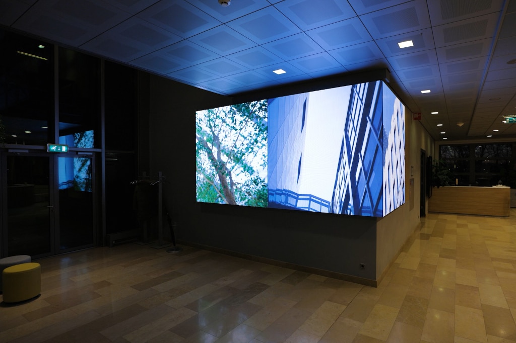 Philips LED-Videowand Serie 7000 in der Heijmans-Zentrale in Rosmalen