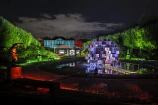 Mercedes-Benz „magische Garage“ in Paris, 2022Mercedes-Benz “magical Garage” in Paris, 2022