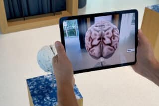 SchoolHub Gehirn, Tablett