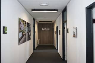 Flur des neuen Sitzes von AVI-SPL Deutschland GmbH