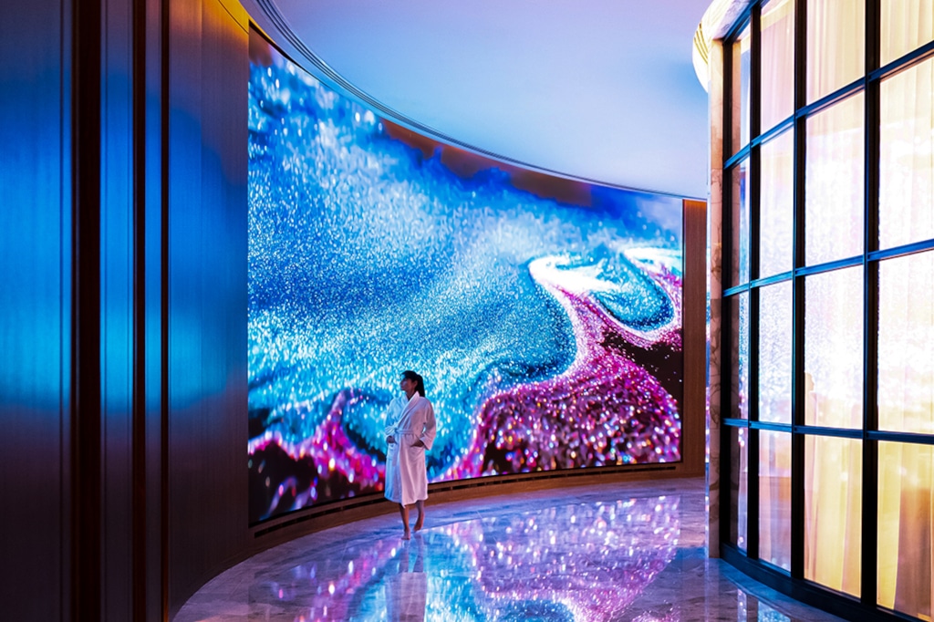 Samsung Smart LED-Wand der IER-Serie im Spa des Atlantis The Royal