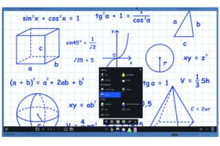 Clevertouch Lynx 8 Infinity-Whiteboarding-App zeigt Mathematik-Unterrichtsmaterial