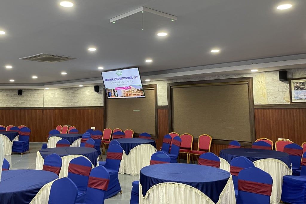 Sennheiser TeamConnect Ceiling 2 im KIIT Bhubaneshwar montiert