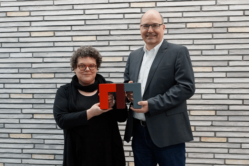 Prof. Dr. Jeanine von Stehlik und Prof. Dr. Armin Pfannenschwarz