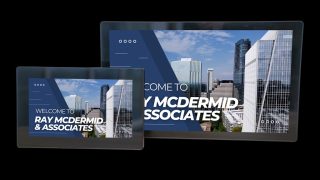 Ein kleiner XV15 Screen und ein großer leicht überlappend