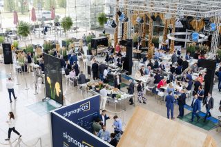 Blick auf die Aussteller des Digital Signage Summit vom vergangenen Jahr