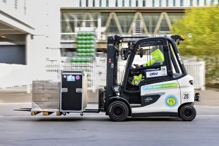 Wasserstofftankstelle, Nachhaltigkeit, Sustainability, CSR, Wasserstofftankstelle, Gabelstabler