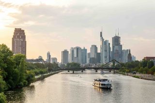 Blick auf Frankfurt vom Main